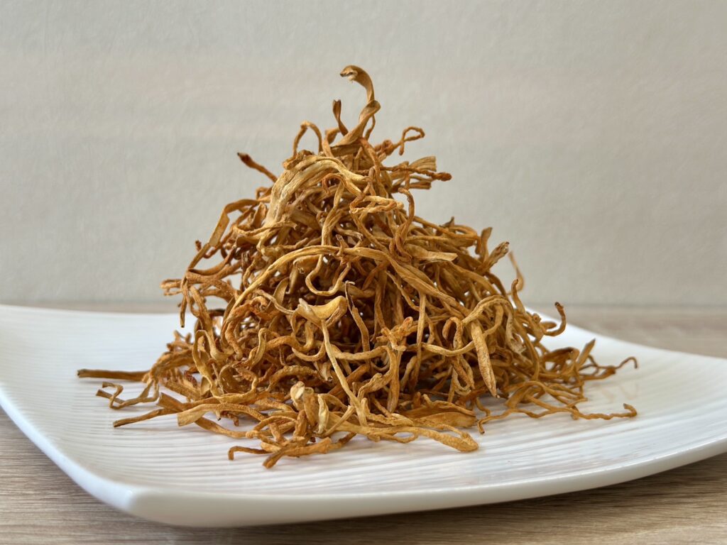 黃金蟲草是什麼?原來它對人體有這麼多好處 S 20660227 1024x768