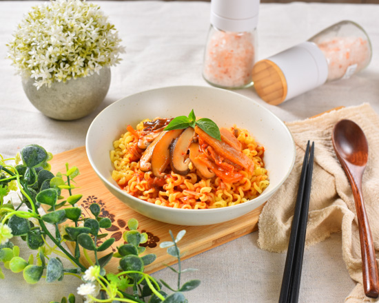 傘下廚房SUNGUGU 韓式泡菜菇菇拉麵 2